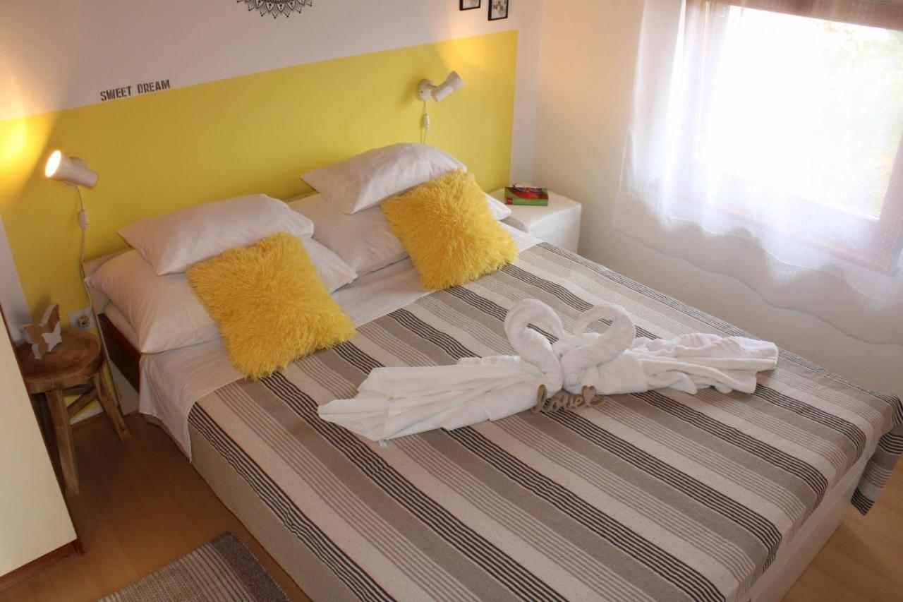 Lily'S Lovely Apartments Fažana Extérieur photo