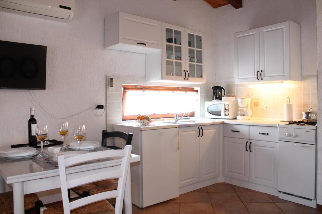 Lily'S Lovely Apartments Fažana Extérieur photo