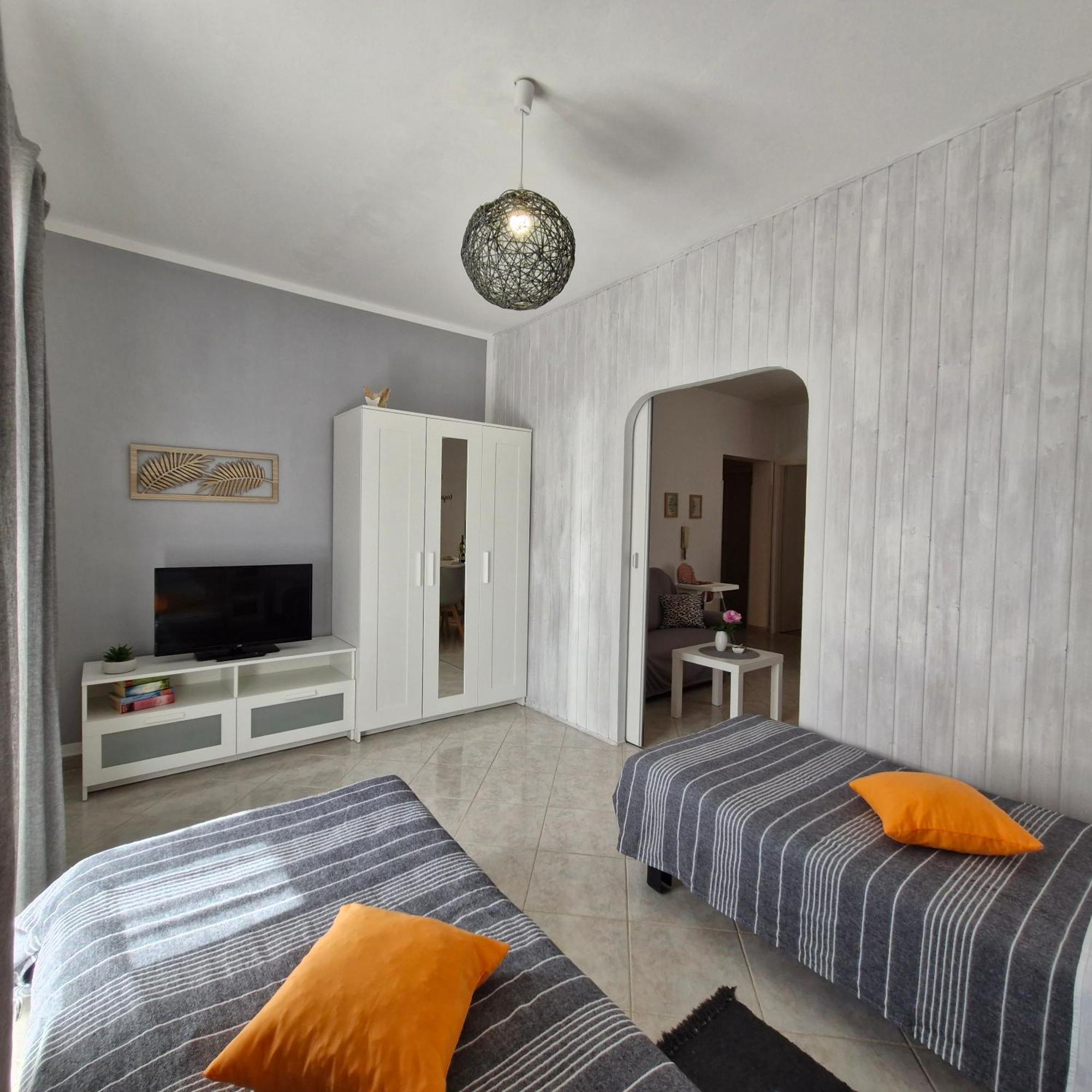 Lily'S Lovely Apartments Fažana Extérieur photo